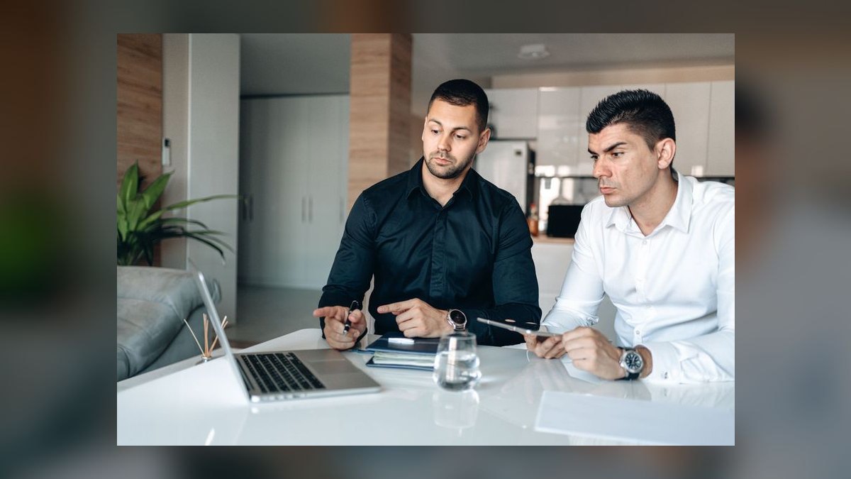 How do you align enablement programs with sales manager priorities — figure 5