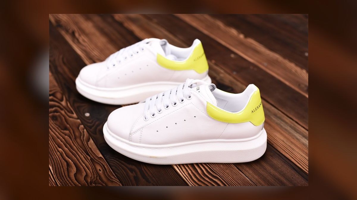 Top 10 Alexander McQueen oversized sneaker colorways ranked — figure 10