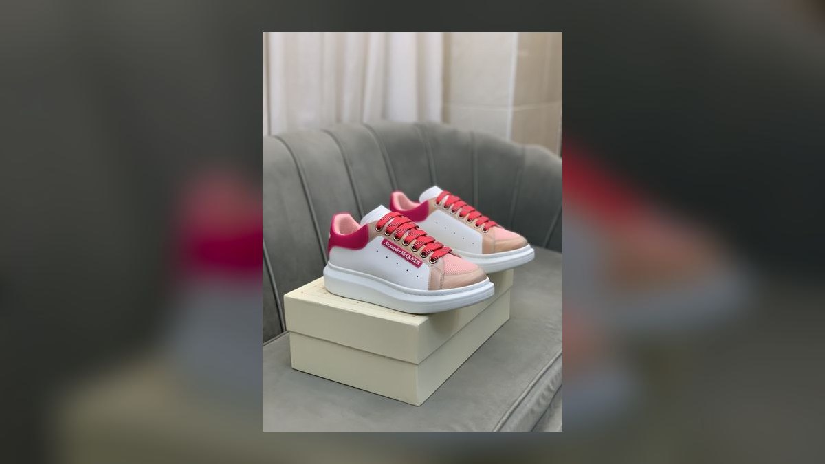Top 10 Alexander McQueen oversized sneaker colorways ranked — figure 8