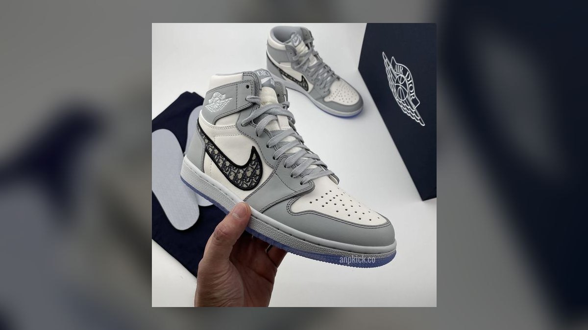 Top 10 luxury streetwear sneaker crossovers of all time — figure 2
