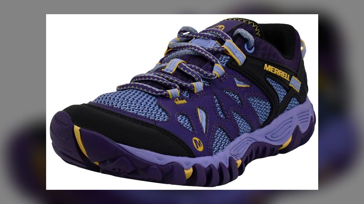 Top 10 water shoes built like sneakers of all time — figure 3