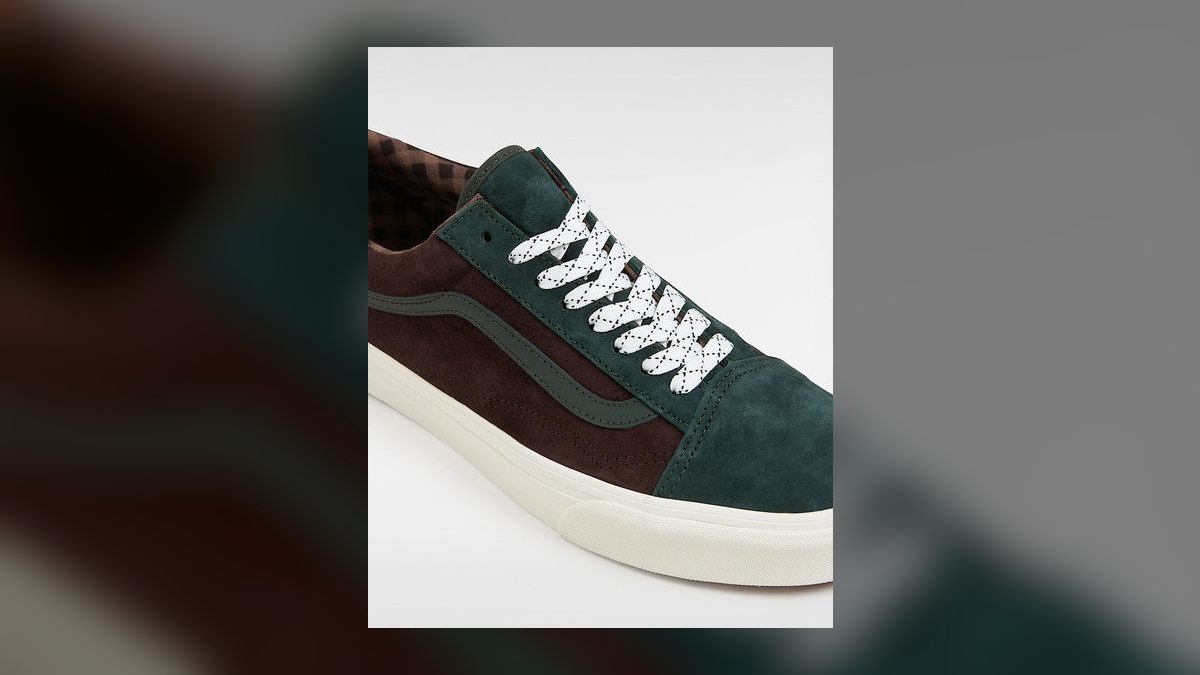 Top 10 vintage-looking distressed sneakers ranked — figure 6