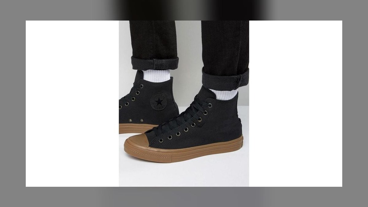 Top 10 gum-sole classic sneakers ranked — figure 6