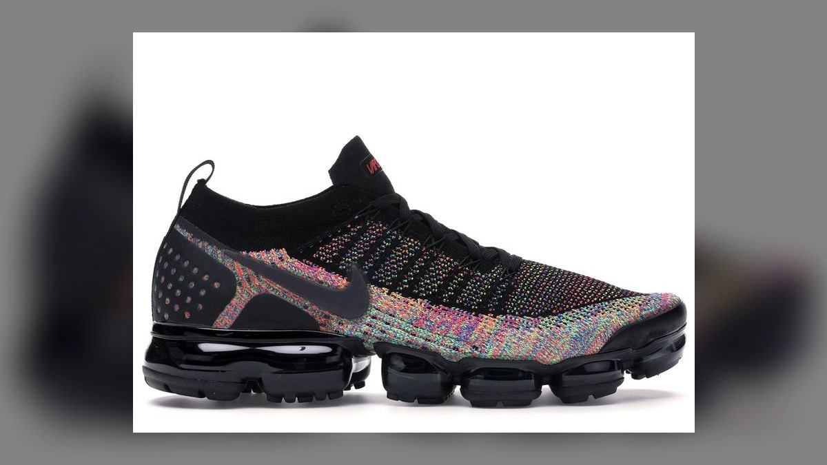 Top 10 gradient fade colorway sneakers ever — figure 10