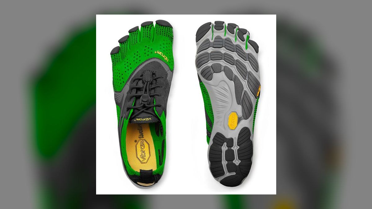 Top 10 split-toe or unconventional design shoes of all time — figure 6