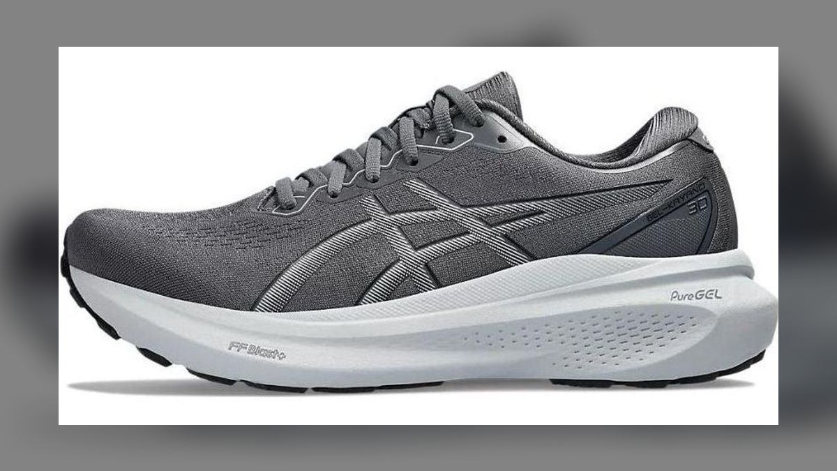 Top 10 extra-wide fit lifestyle sneakers of all time — figure 5