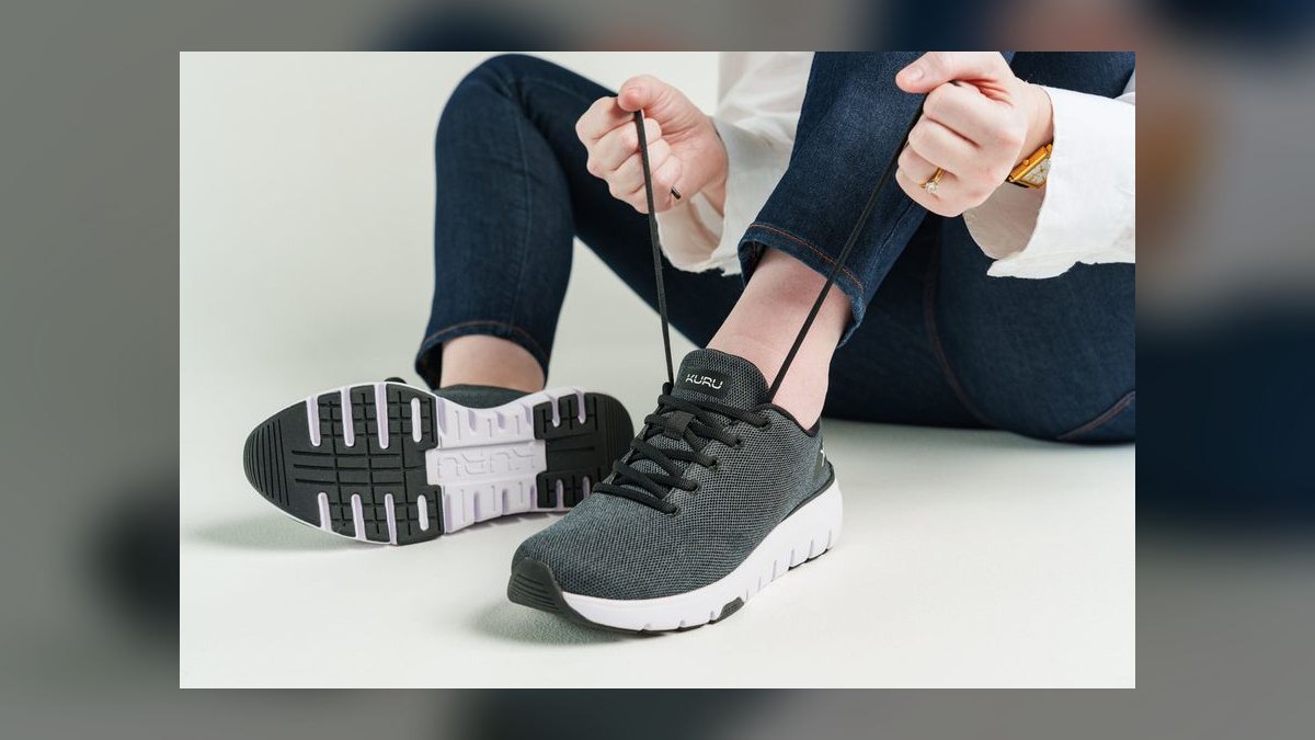 Top 10 extra-wide fit lifestyle sneakers of all time — figure 8