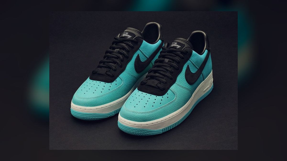 Top 10 friends-and-family exclusive sneakers ranked — figure 1