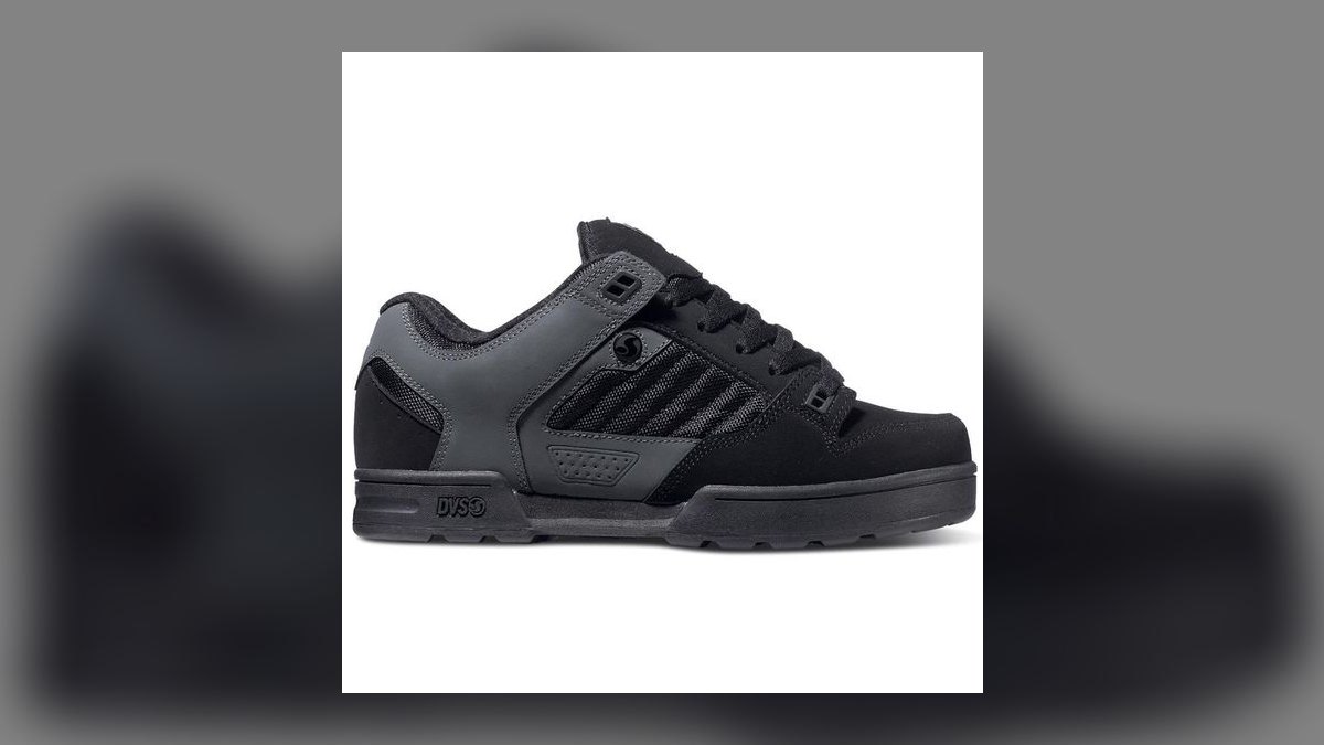 Top 10 high-top skate shoes of the golden era ranked — figure 9