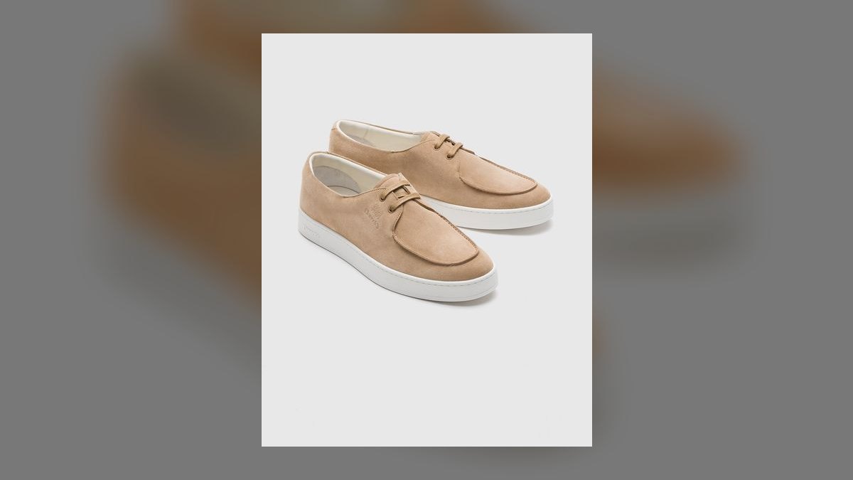 Top 10 premium leather craftsmanship sneakers ranked — figure 9