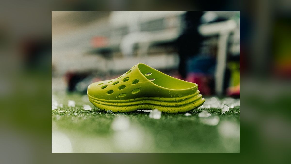 Top 10 ultra-cushioned recovery slides for post-workout relief of all time — figure 10