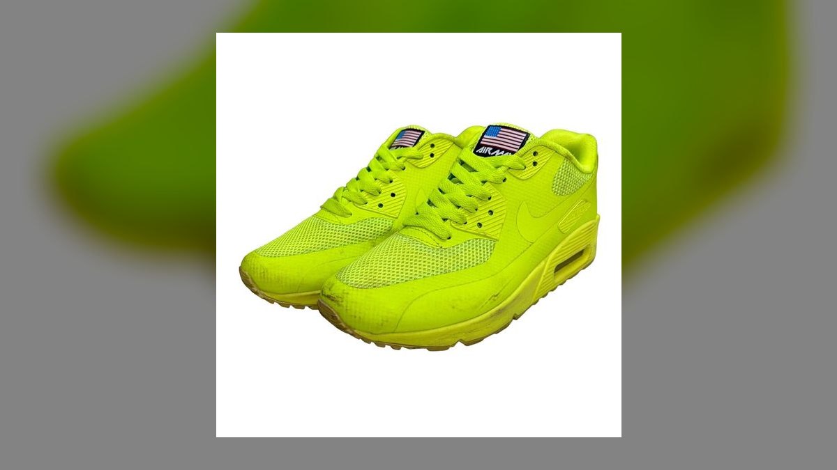 Top 10 bold neon-accented retro runners from the early 2010s ever