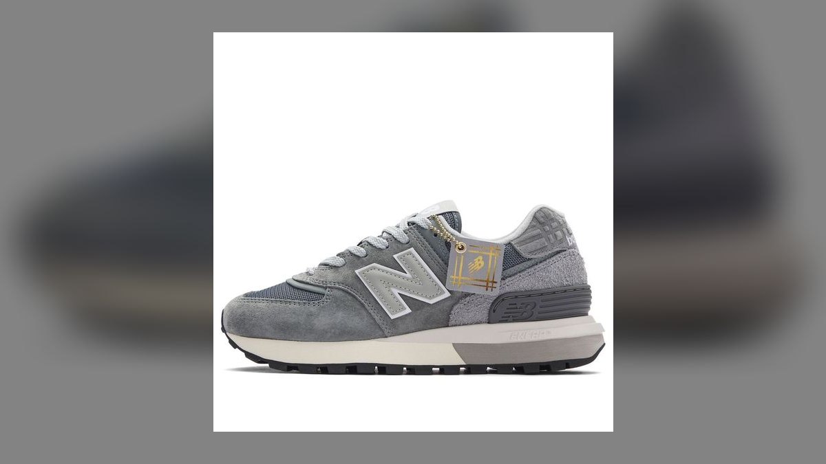 Top 10 sleek low-profile satin and silk sneakers of all time — figure 7