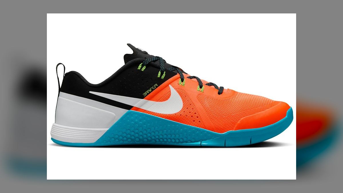 Top 10 heavy lifting flat-soled sneakers ever