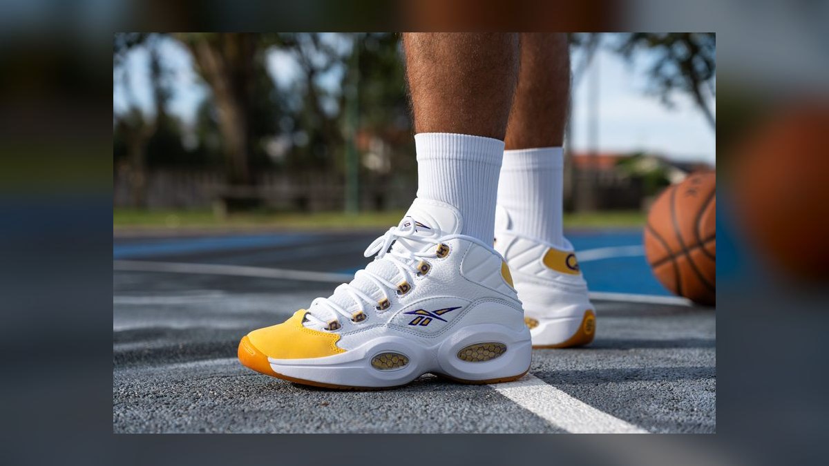 Top 10 basketball signature lines that reached ten or more editions of all time — figure 10