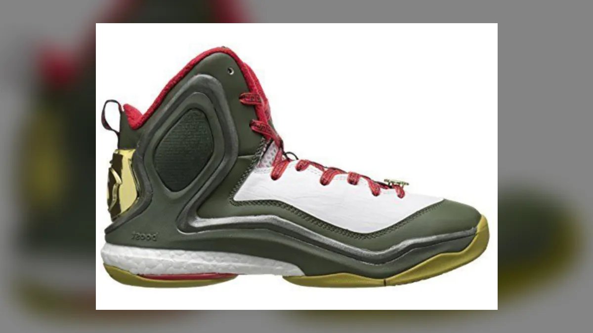 Top 10 international basketball league signature shoes of all time — figure 5