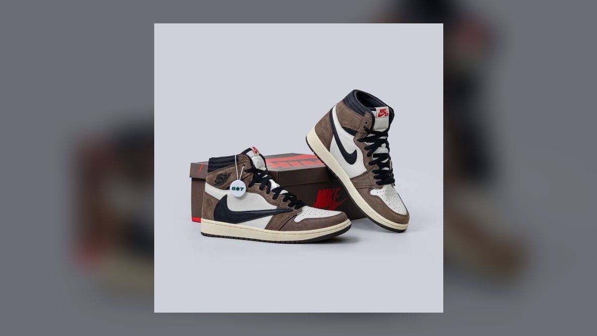 Top 10 Travis Scott x Air Jordan 1 Low Mocha vs Air Jordan 1 Low Reverse Mocha Comparison in 2027 — figure 1