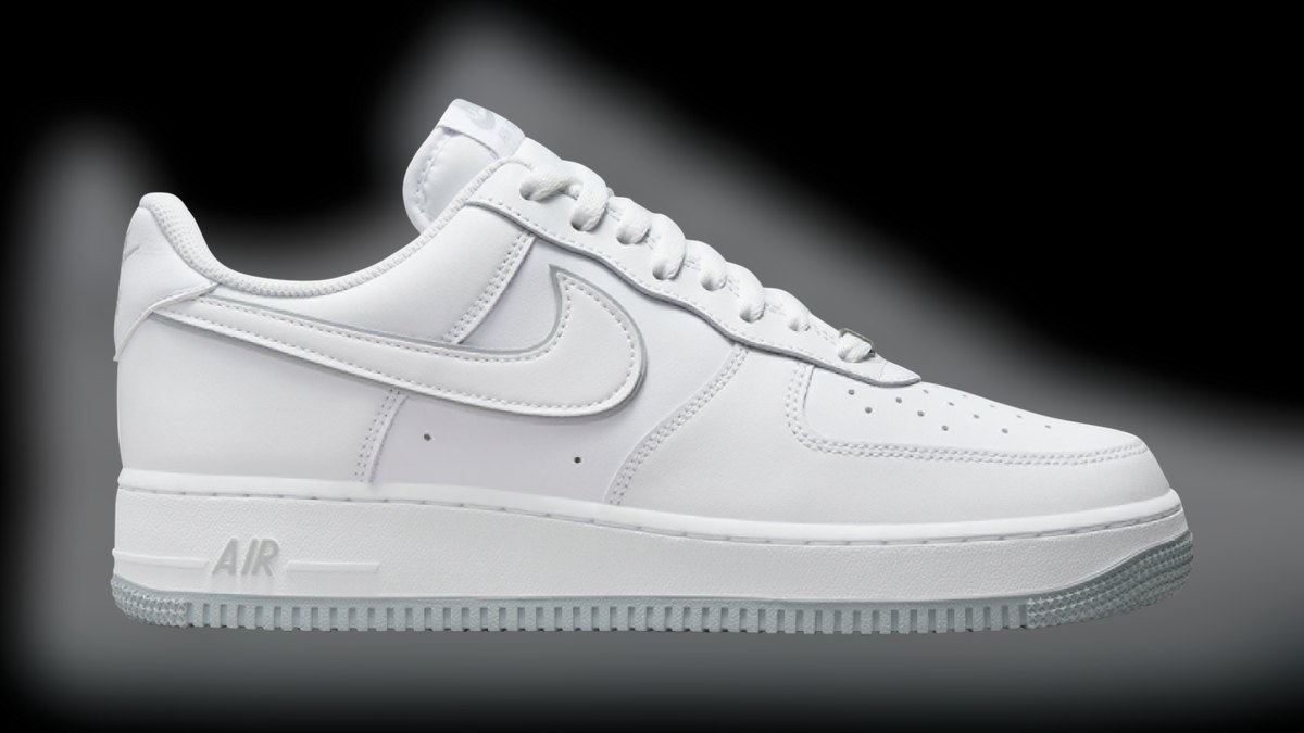 Top 10 multi-brand sneaker chain retail collabs of all time — figure 1