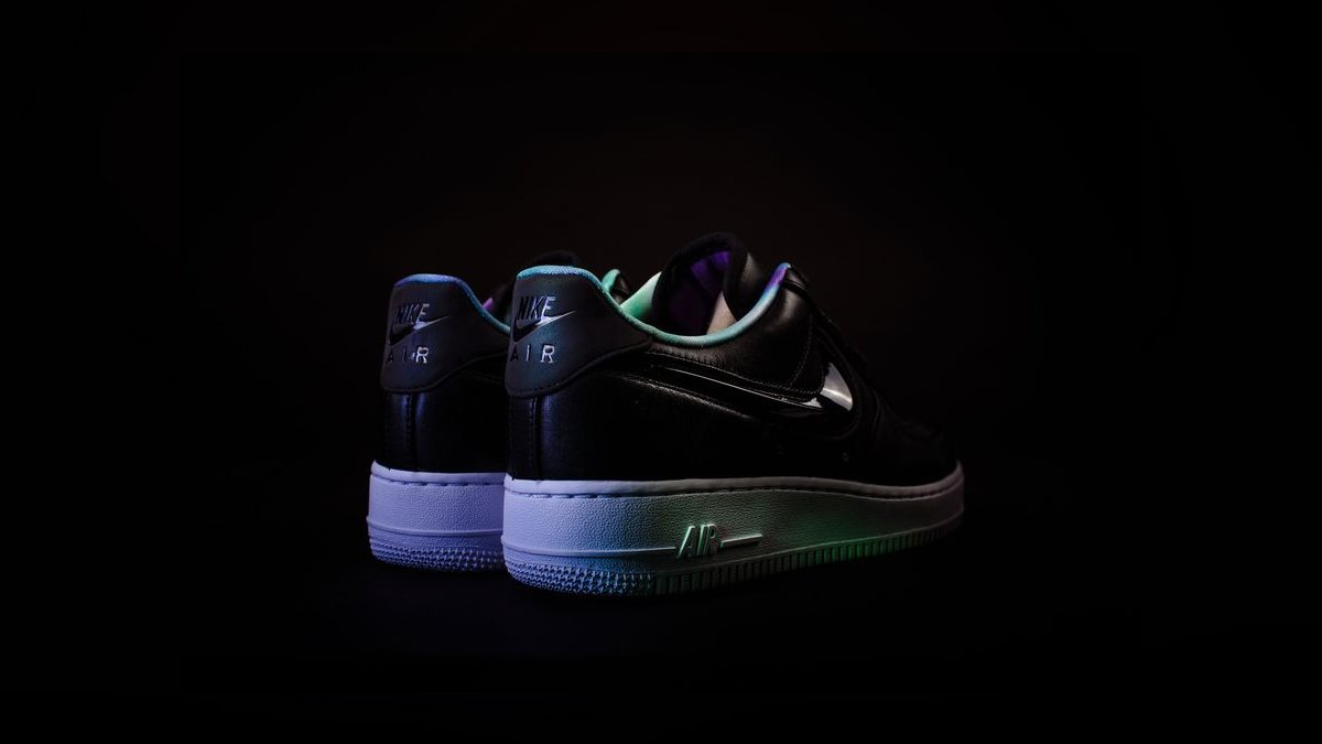 Top 10 Air Force 1 Colorways 2012 — Best Overall + Best Value — figure 2