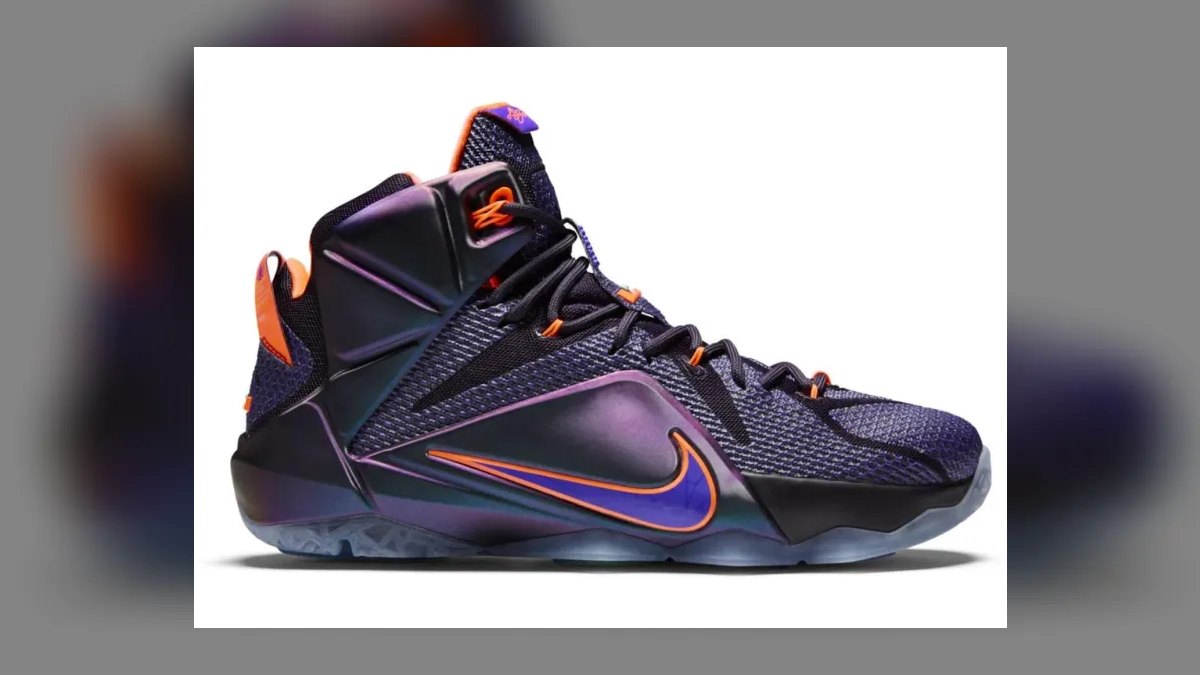 Top 10 LeBron James signature shoes of all time — figure 10