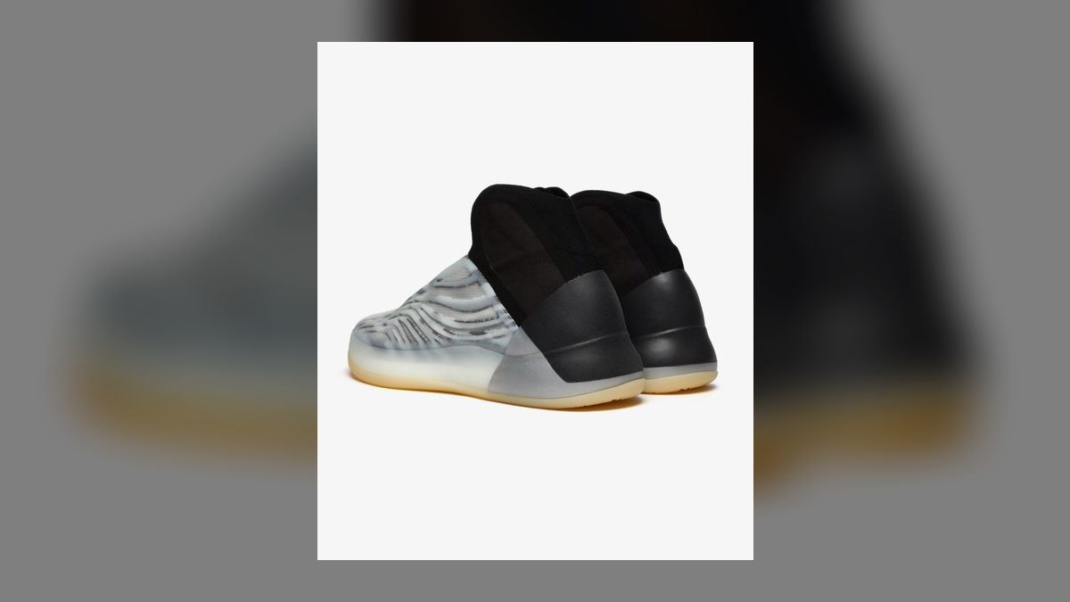 Top 10 Yeezy basketball sneakers of all time — figure 7