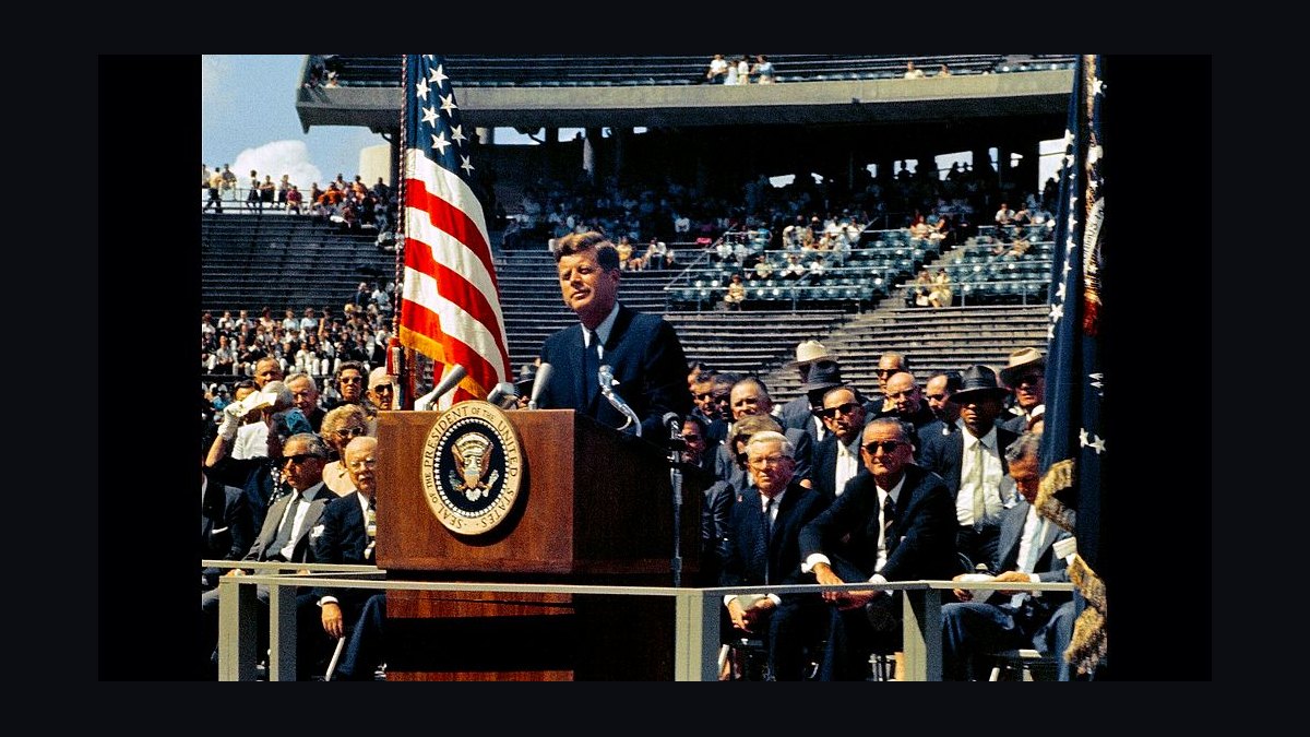 JFK’s We Choose to Go to the Moon (1962) — Key Passages and Lessons
