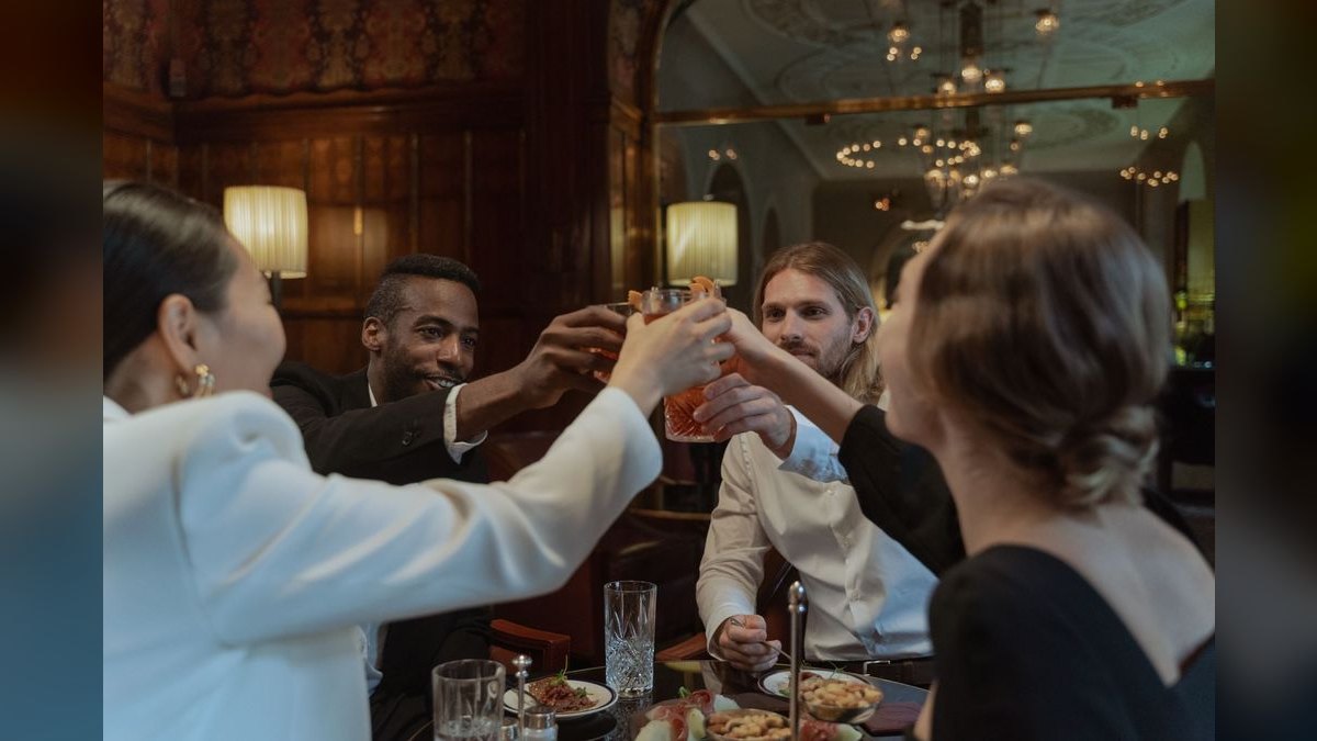 A Heartfelt Work Dinner Toast to Celebrate Your Team — figure 4