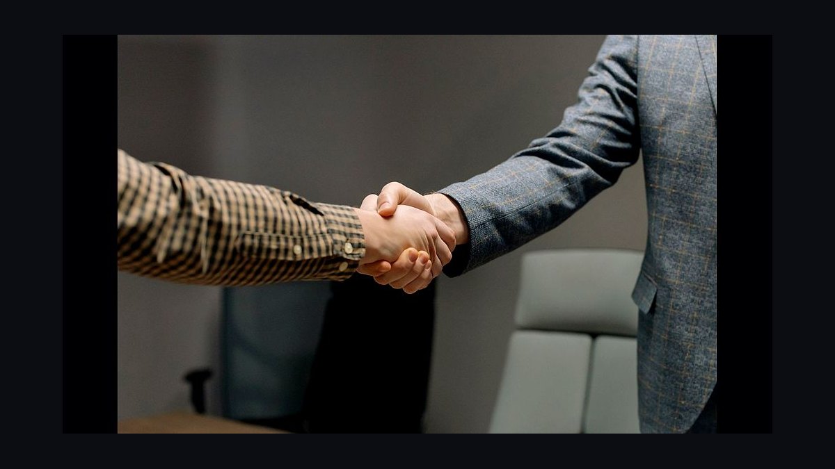 A Gracious Farewell Speech When You Leave a Job