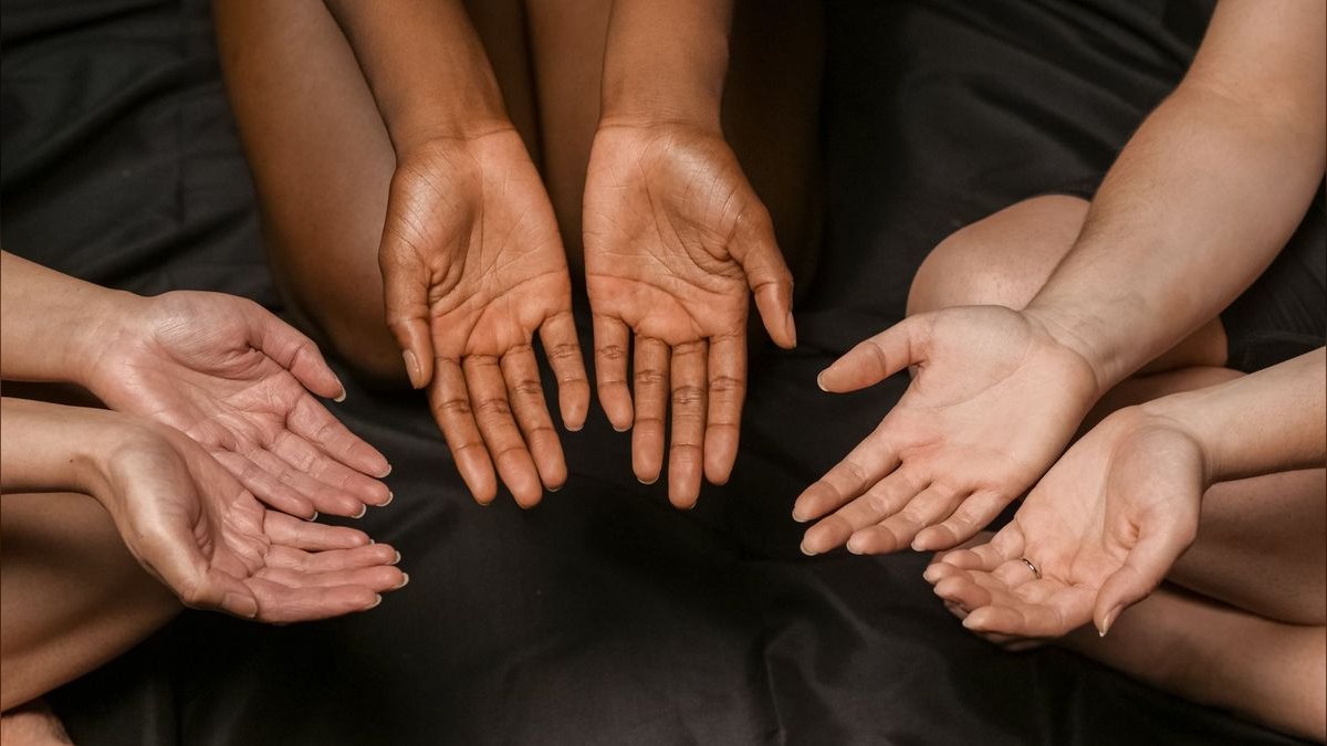 A Quarterly All-Hands Opening That Sets the Tone — figure 5