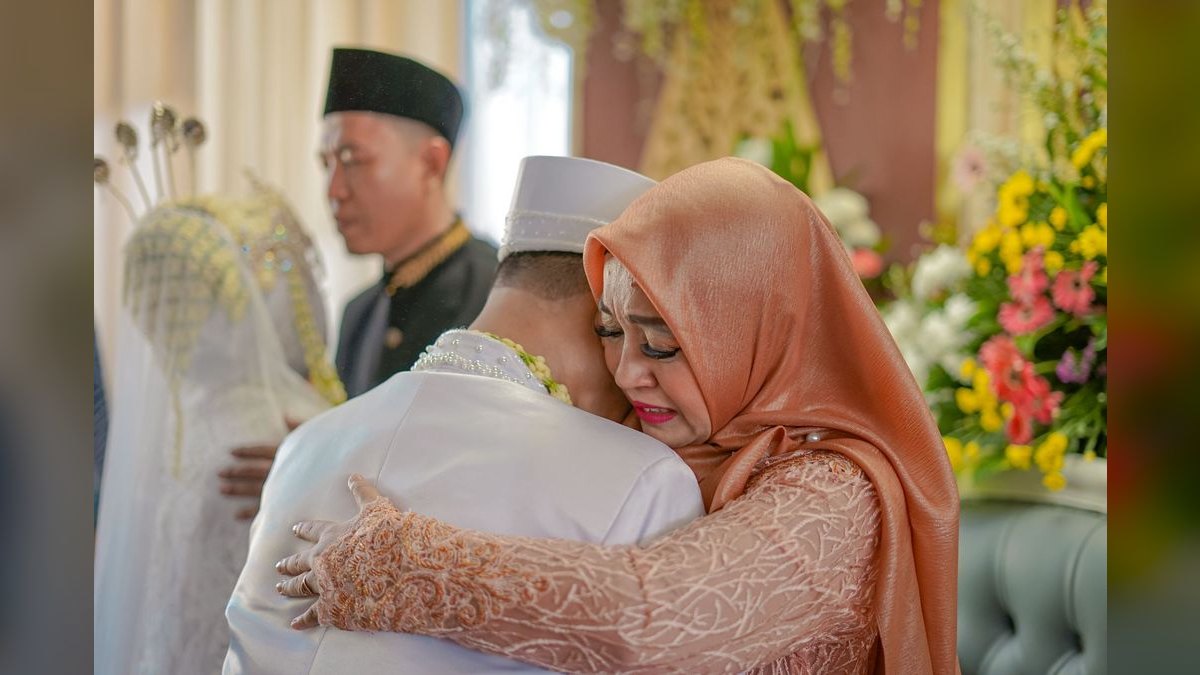 A Mother of the Groom Wedding Toast — figure 2