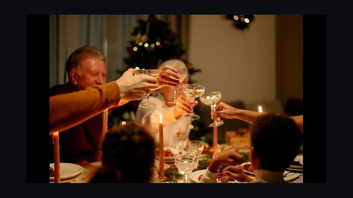 A Toast to Kick Off a Holiday Family Dinner