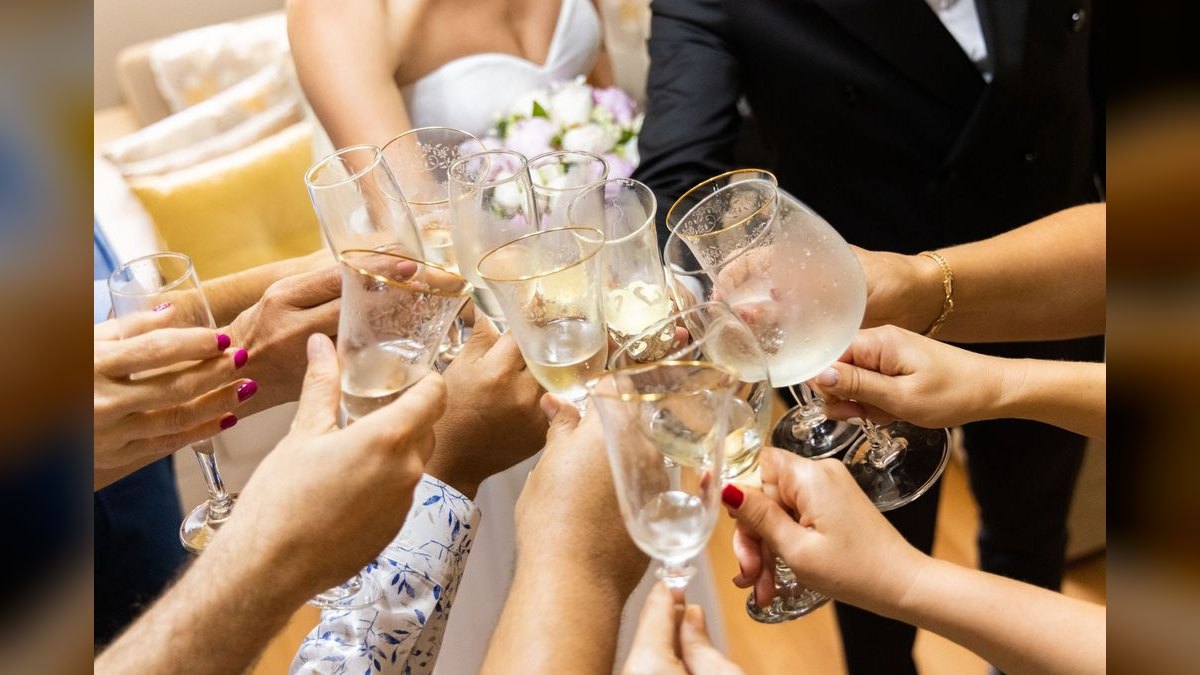 A Toast for a Sibling’s Wedding — figure 1