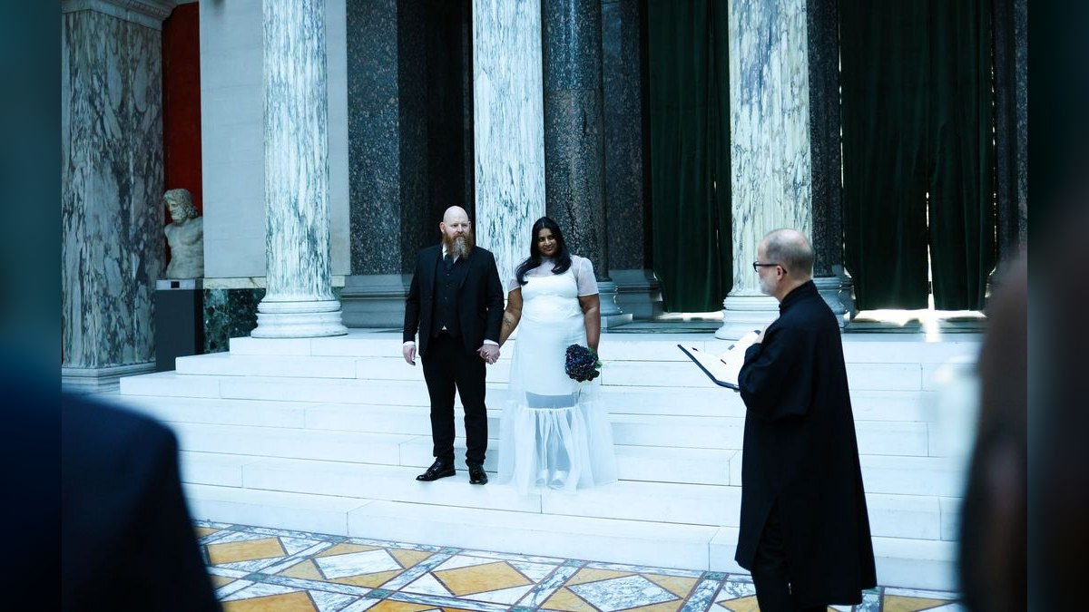 A Wedding Speech for the Officiant — figure 4
