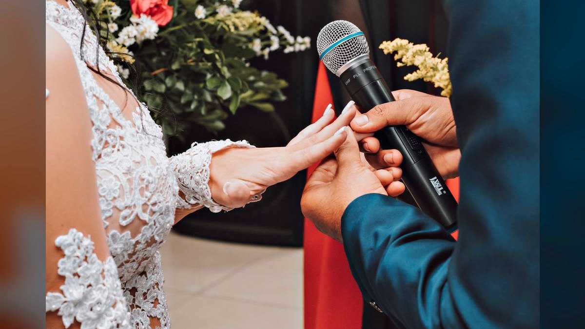 A Wedding Speech for a Vow Renewal — figure 6