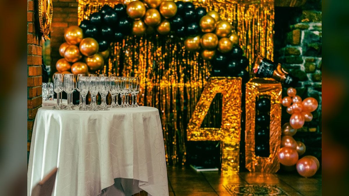 A Toast for a 40th Birthday — figure 3