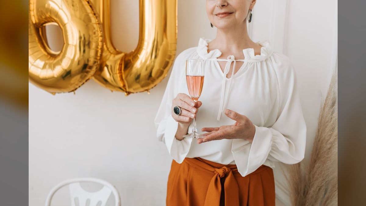 A Toast for a 60th Birthday — figure 4