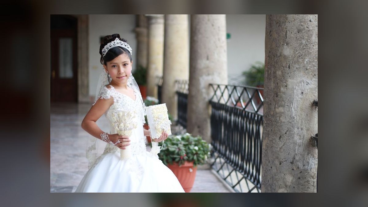 A Toast for a First Communion — figure 2
