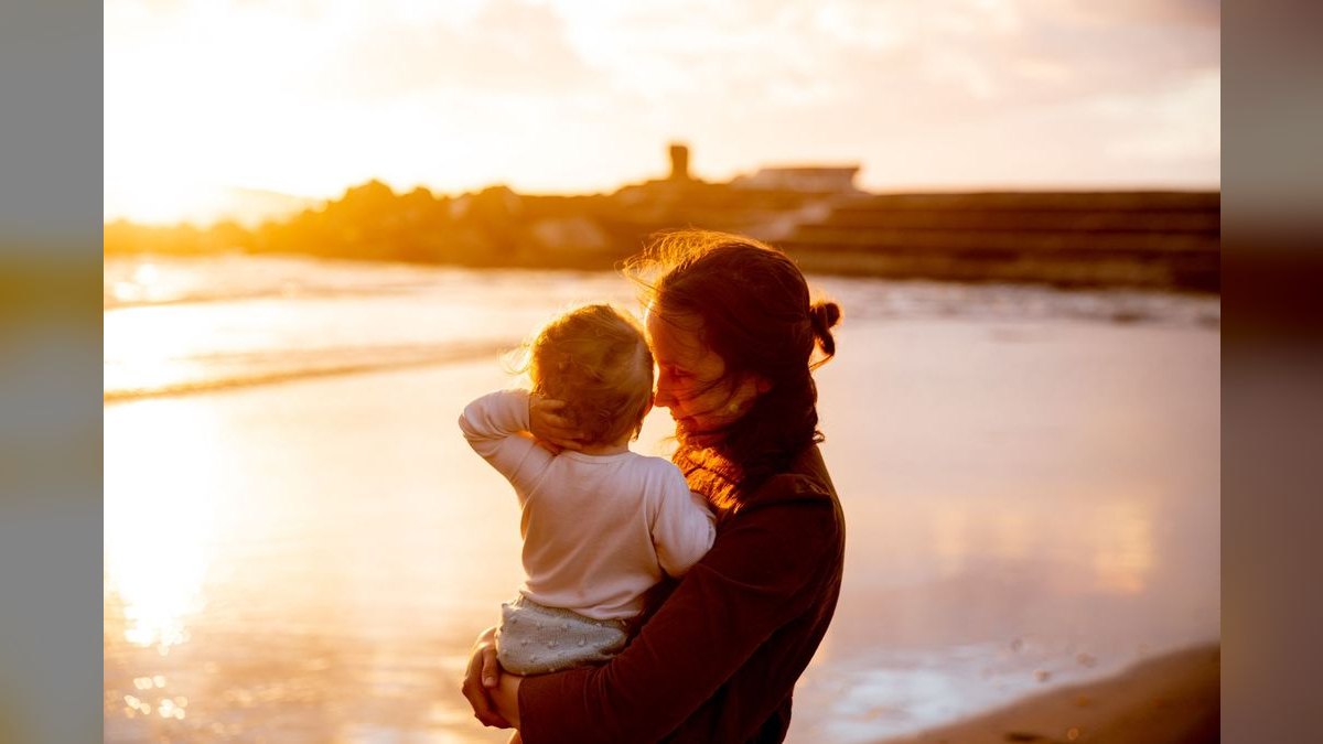 A Eulogy for a Mother — figure 1