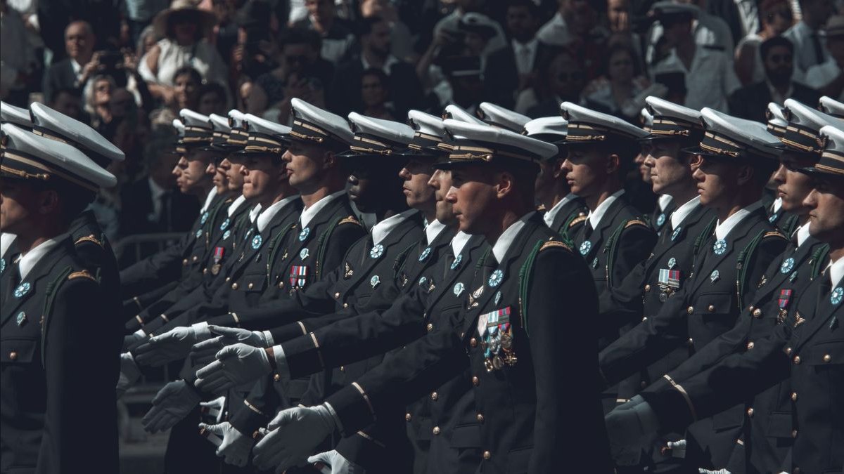 A Retirement Speech for a Military Officer — figure 2