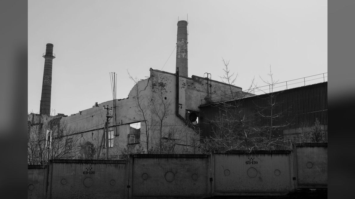 A Retirement Speech for a Factory Worker — figure 4