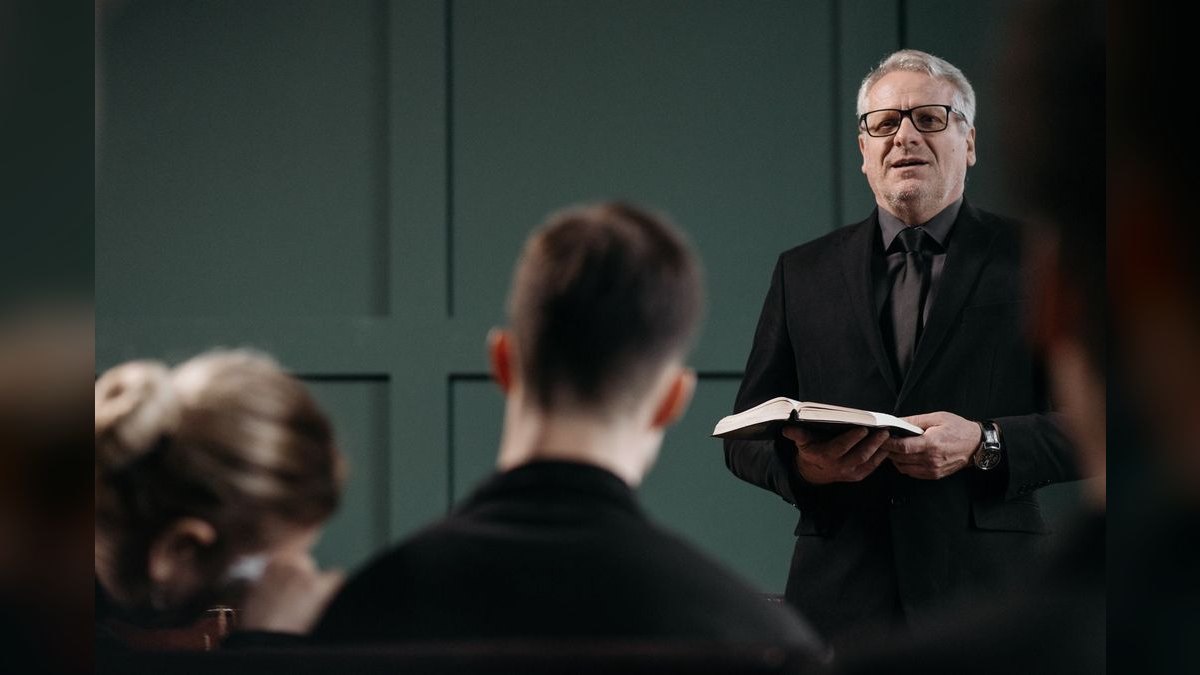 A Retirement Speech for a Pastor — figure 4