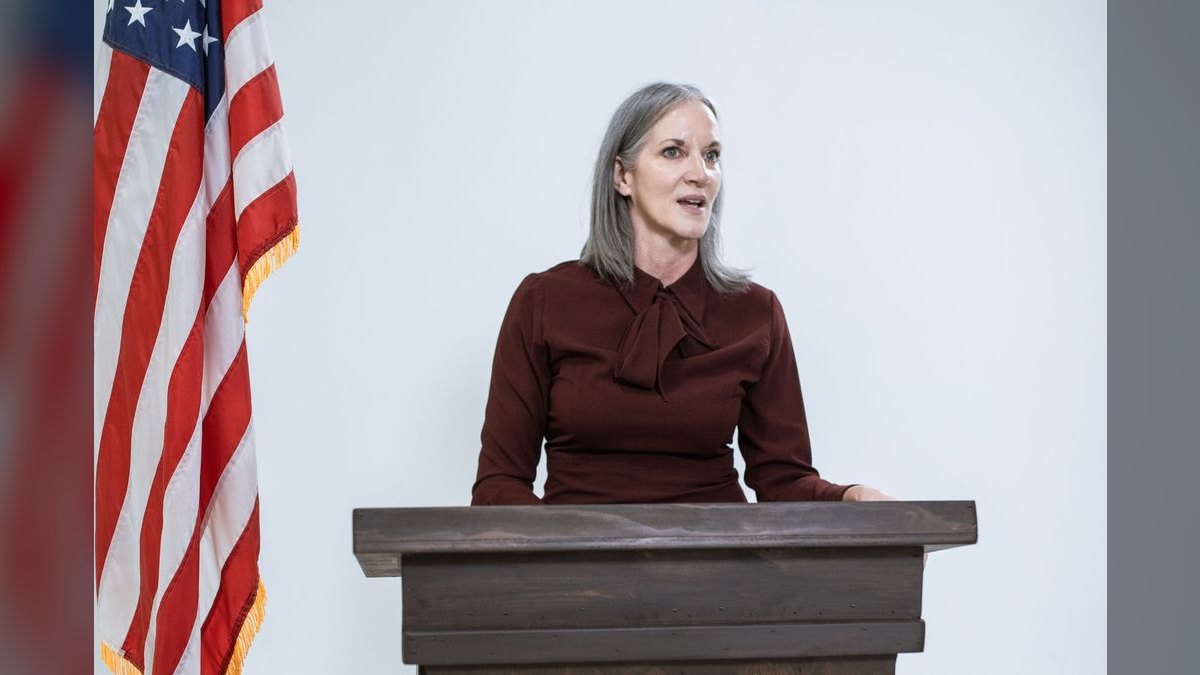 A Retirement Speech for a Government Worker — figure 2