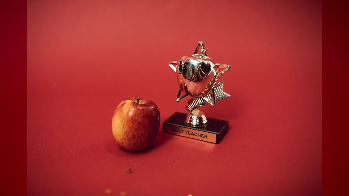 A Speech for a Mentor Recognition — figure 6