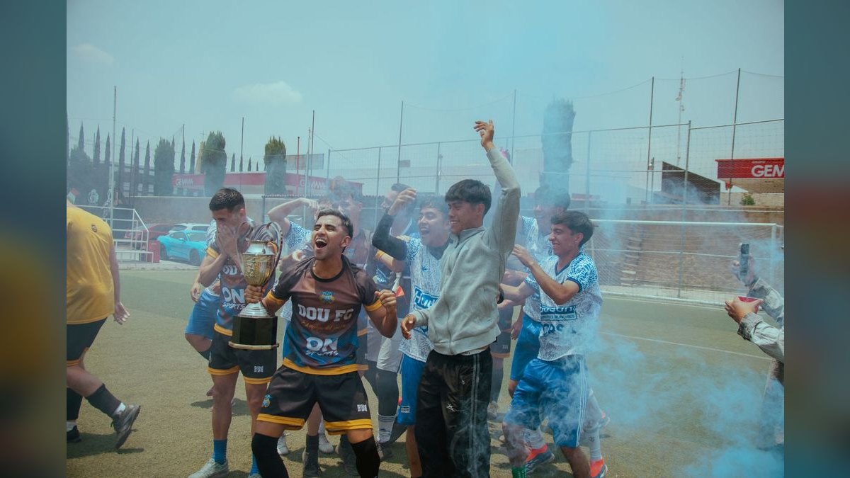 A Speech for a Championship Celebration — figure 2