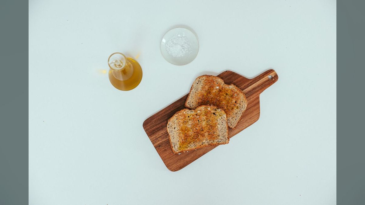 How to Land a Joke in a Toast — figure 4