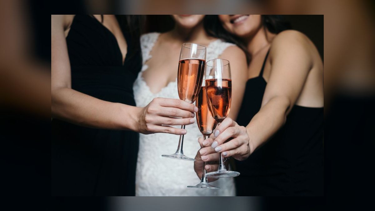 A Wedding Toast vs. a Wedding Speech — Which Do You Need in 2027 — figure 1