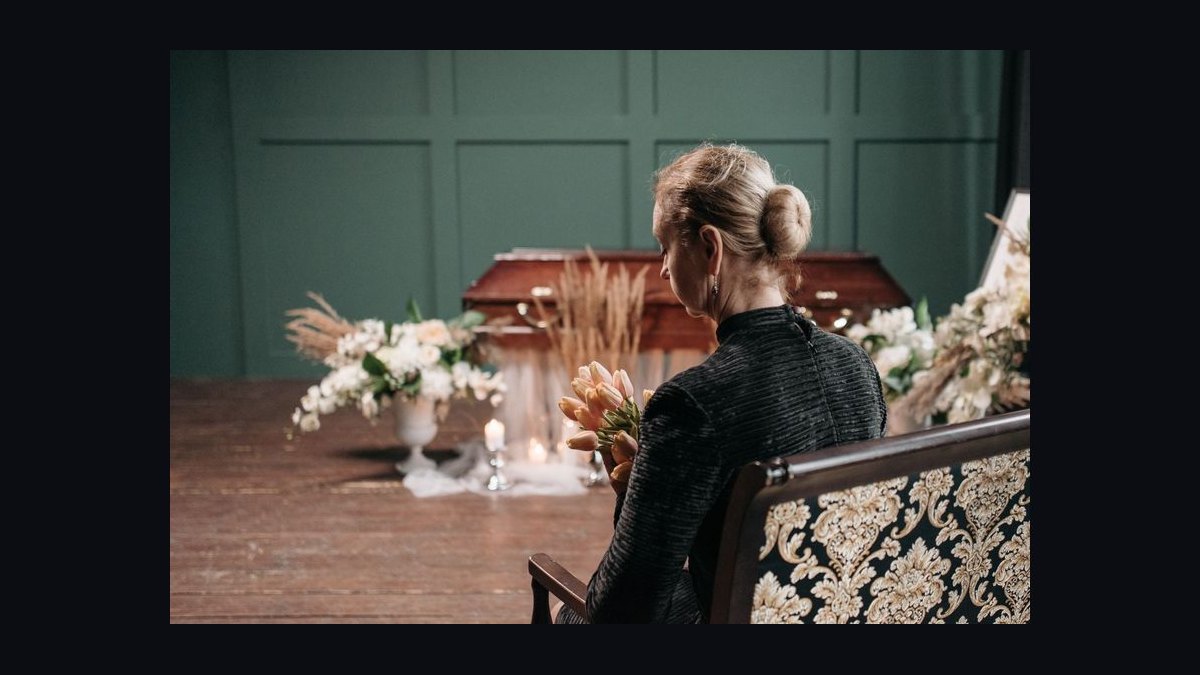 A Eulogy vs. a Celebration of Life Speech: Which Fits the Occasion Better in 2027 — figure 10