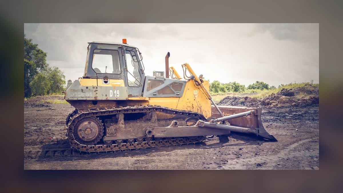 Construction Equipment — 60-Min Training — figure 10