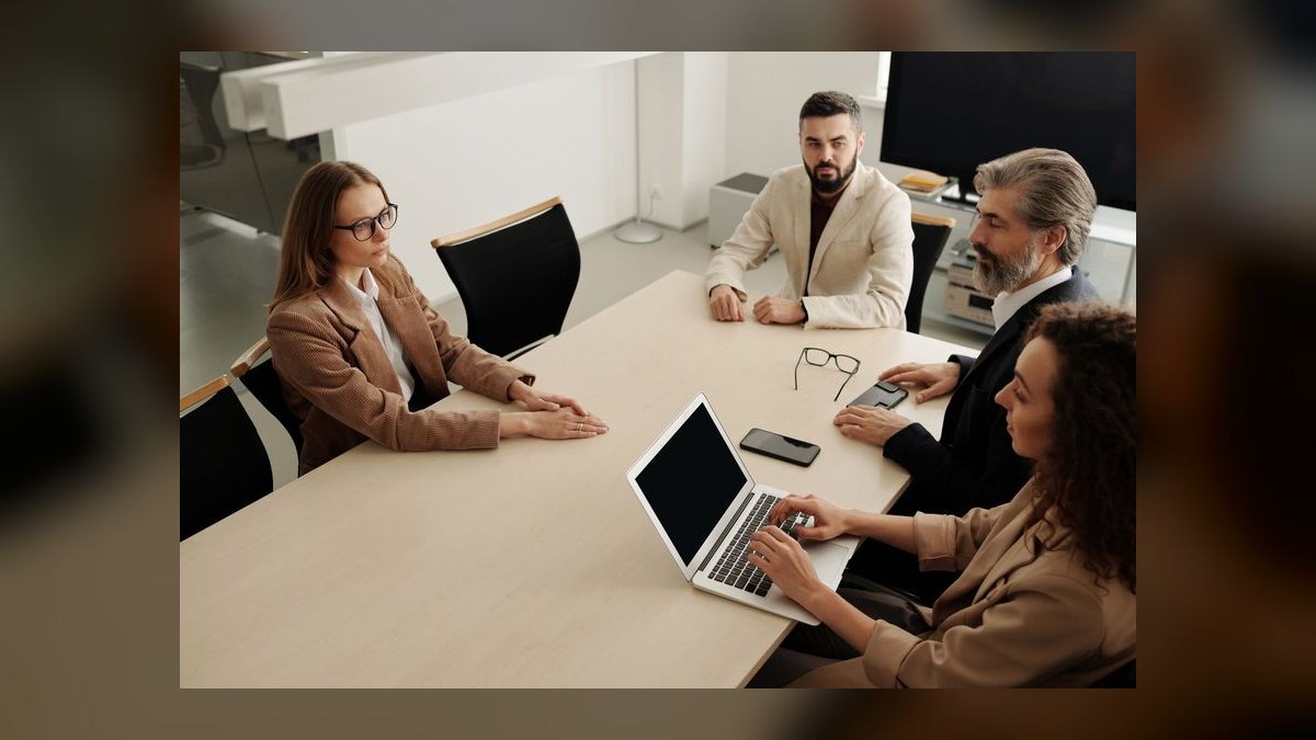 Top 10 Sales Onboarding Sessions with Pre-Built Slide Decks in 2027 — figure 7