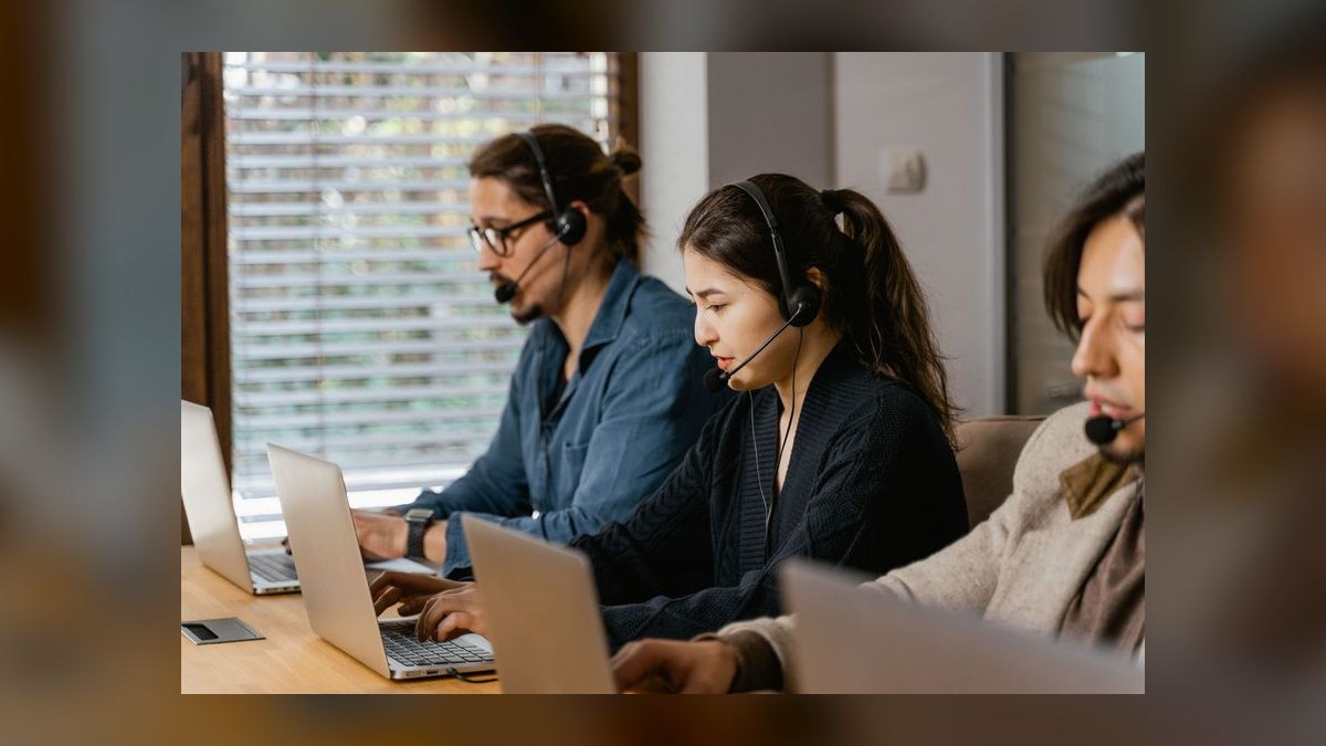 Mirror and Match: A Communication Style Adaptation Template for Sales Reps — figure 2